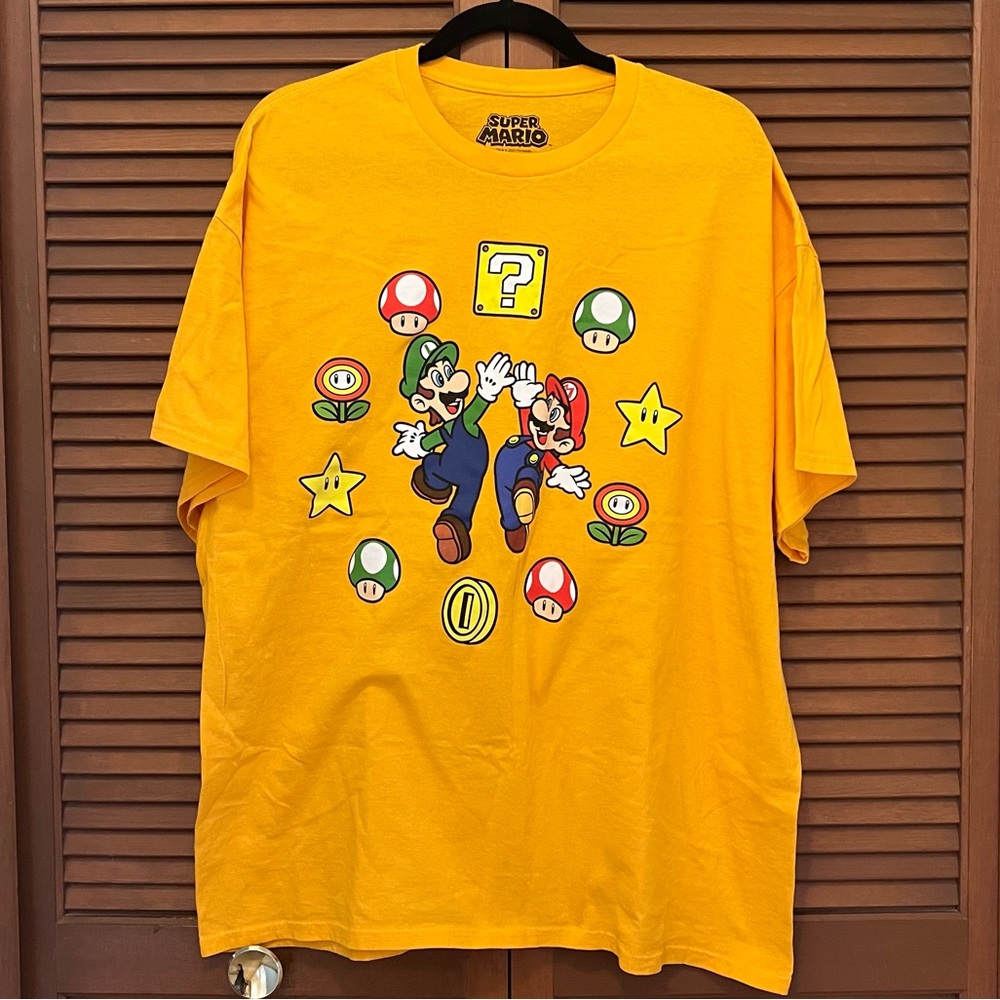 Nintendo Super Mario Yellow Graphic T-Shirt 2X